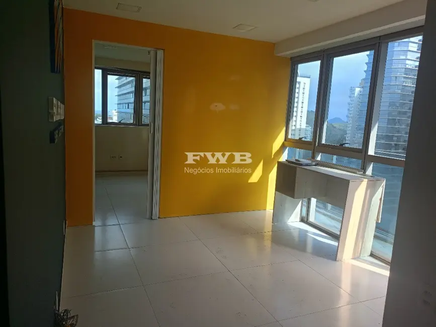 Foto 1 de Sala Comercial para alugar, 32m2 em Recreio dos Bandeirantes, Rio De Janeiro - RJ