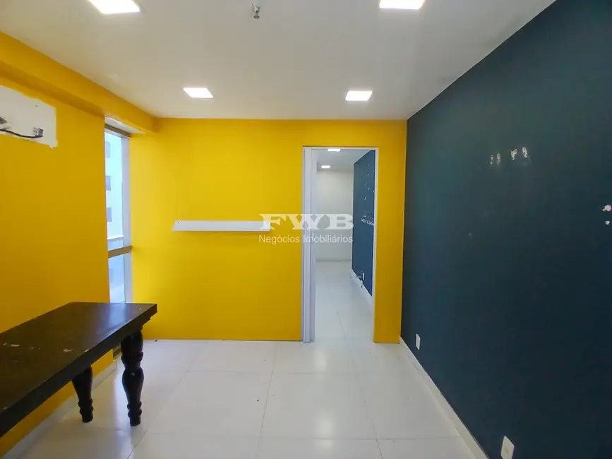 Foto 2 de Sala Comercial para alugar, 32m2 em Recreio dos Bandeirantes, Rio De Janeiro - RJ