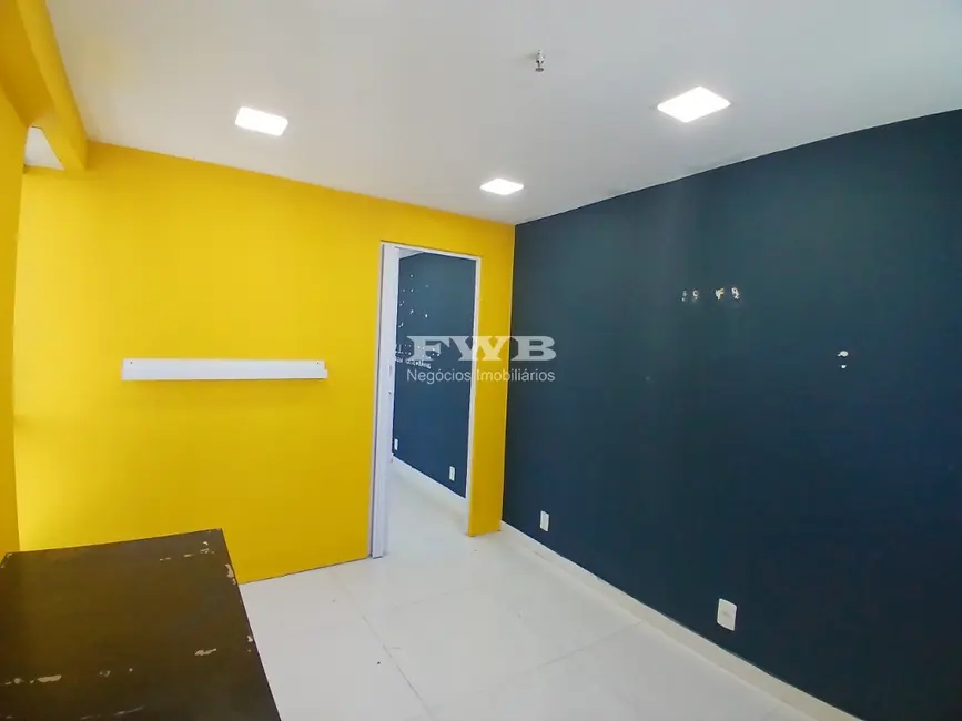 Foto 3 de Sala Comercial para alugar, 32m2 em Recreio dos Bandeirantes, Rio De Janeiro - RJ