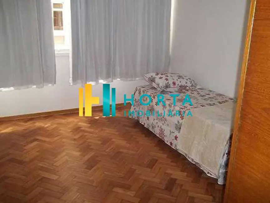 Foto 8 de Apartamento com 4 quartos à venda, 215m2 em Rio De Janeiro - RJ