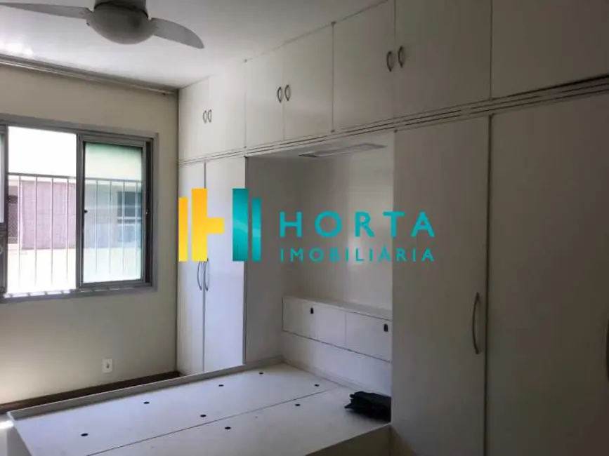 Apartamento com 1 quarto à venda, 63m2 em Rio De Janeiro - RJ - imagem 7 Foto 7 de Apartamento com 1 quarto à venda, 63m2 em Rio De Janeiro - RJ