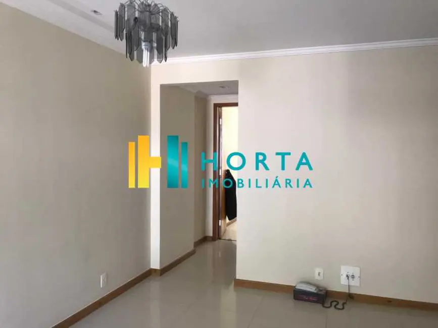 Apartamento com 1 quarto à venda, 63m2 em Rio De Janeiro - RJ - imagem 3 Foto 3 de Apartamento com 1 quarto à venda, 63m2 em Rio De Janeiro - RJ