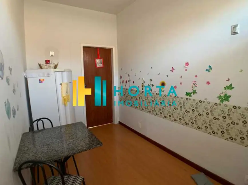 Foto 3 de Apartamento com 1 quarto à venda, 30m2 em Rio De Janeiro - RJ