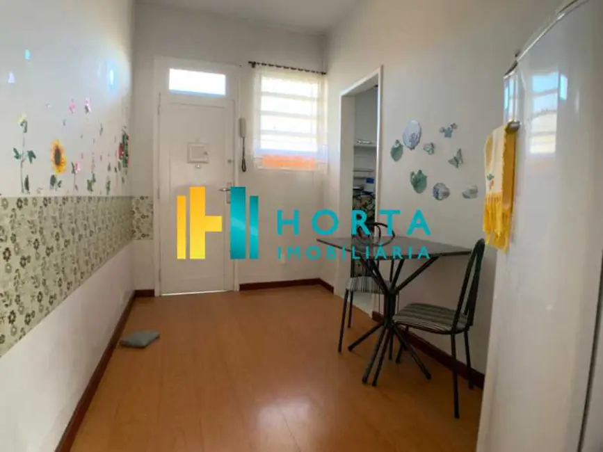 Foto 4 de Apartamento com 1 quarto à venda, 30m2 em Rio De Janeiro - RJ