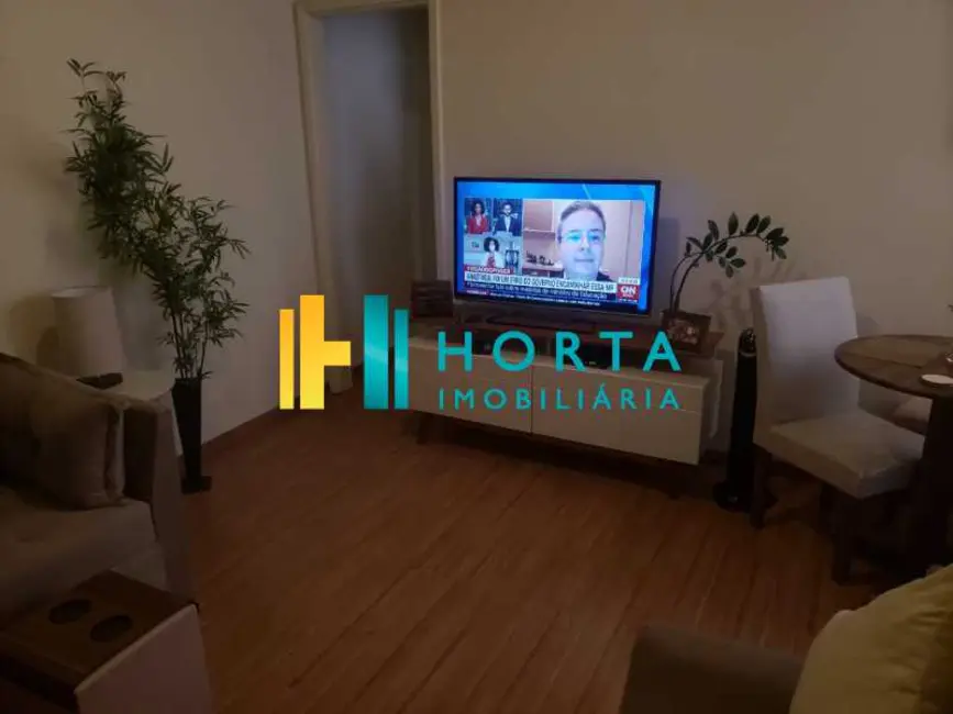 Foto 2 de Apartamento com 1 quarto à venda, 50m2 em Rio De Janeiro - RJ