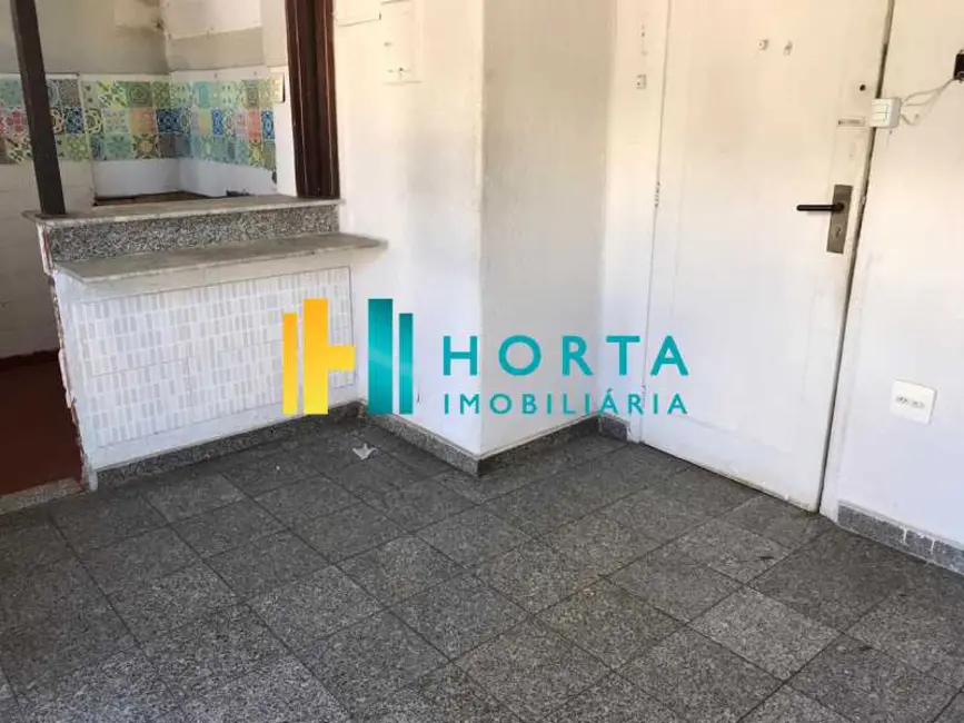 Apartamento com 1 quarto à venda, 50m2 em Rio De Janeiro - RJ - imagem 1 Foto 1 de Apartamento com 1 quarto à venda, 50m2 em Rio De Janeiro - RJ