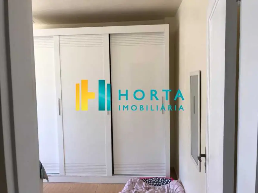 Foto 8 de Apartamento com 2 quartos à venda, 75m2 em Rio De Janeiro - RJ