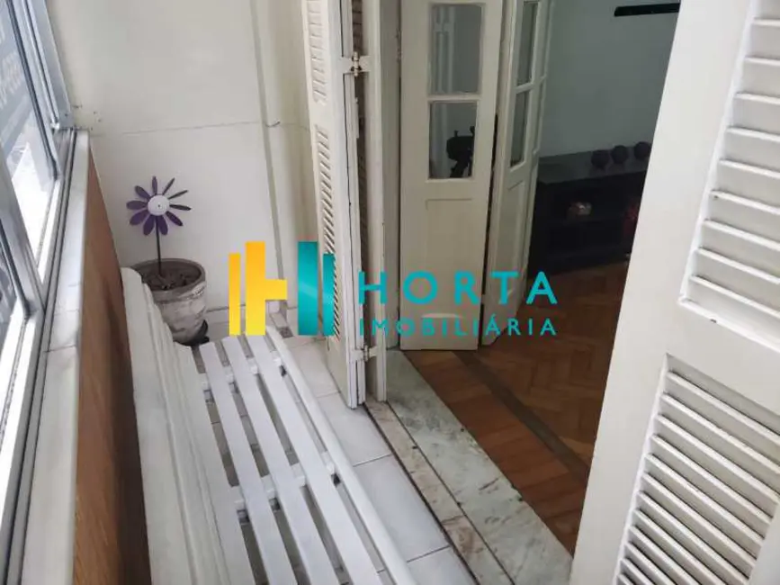 Foto 3 de Apartamento com 2 quartos à venda, 82m2 em Rio De Janeiro - RJ