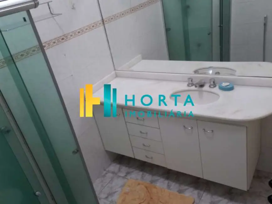 Foto 9 de Apartamento com 2 quartos à venda, 82m2 em Rio De Janeiro - RJ