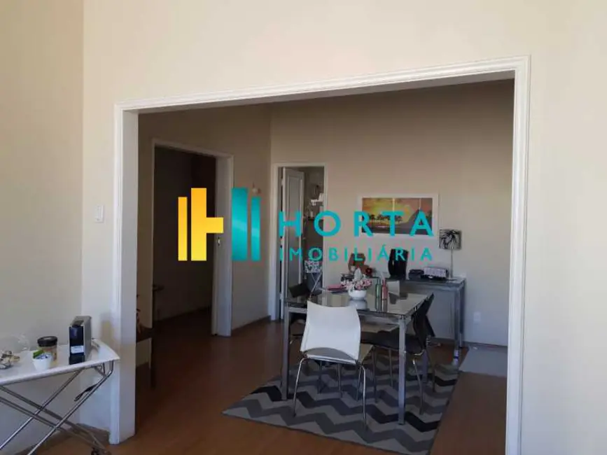 Apartamento com 2 quartos à venda, 87m2 em Rio De Janeiro - RJ - imagem 2 Foto 2 de Apartamento com 2 quartos à venda, 87m2 em Rio De Janeiro - RJ