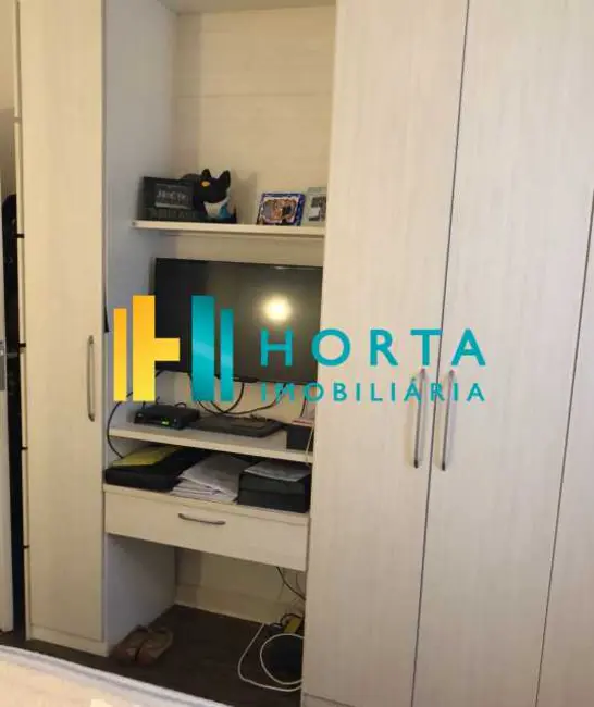 Foto 6 de Apartamento com 2 quartos à venda, 100m2 em Rio De Janeiro - RJ