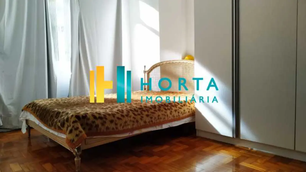 Foto 8 de Apartamento com 2 quartos à venda, 70m2 em Rio De Janeiro - RJ