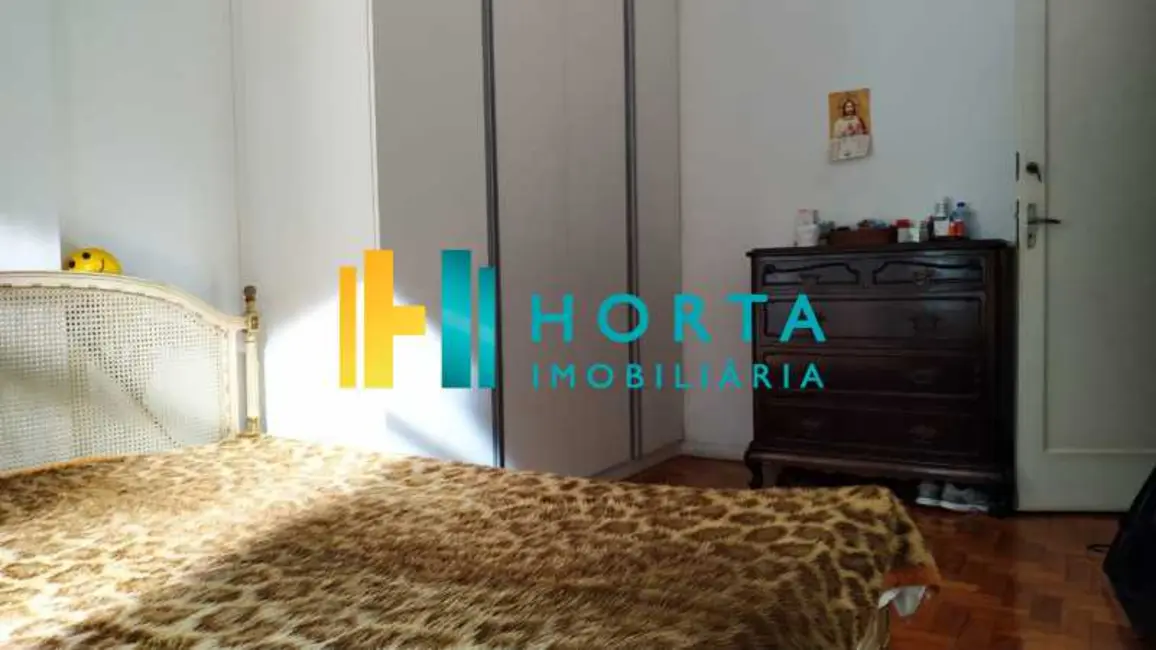Foto 9 de Apartamento com 2 quartos à venda, 70m2 em Rio De Janeiro - RJ