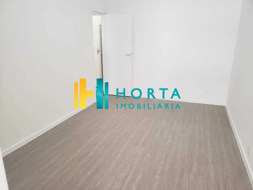 Foto 7 de Apartamento com 2 quartos à venda, 85m2 em Rio De Janeiro - RJ