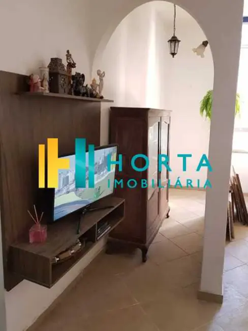 Foto 3 de Apartamento com 2 quartos à venda, 77m2 em Rio De Janeiro - RJ