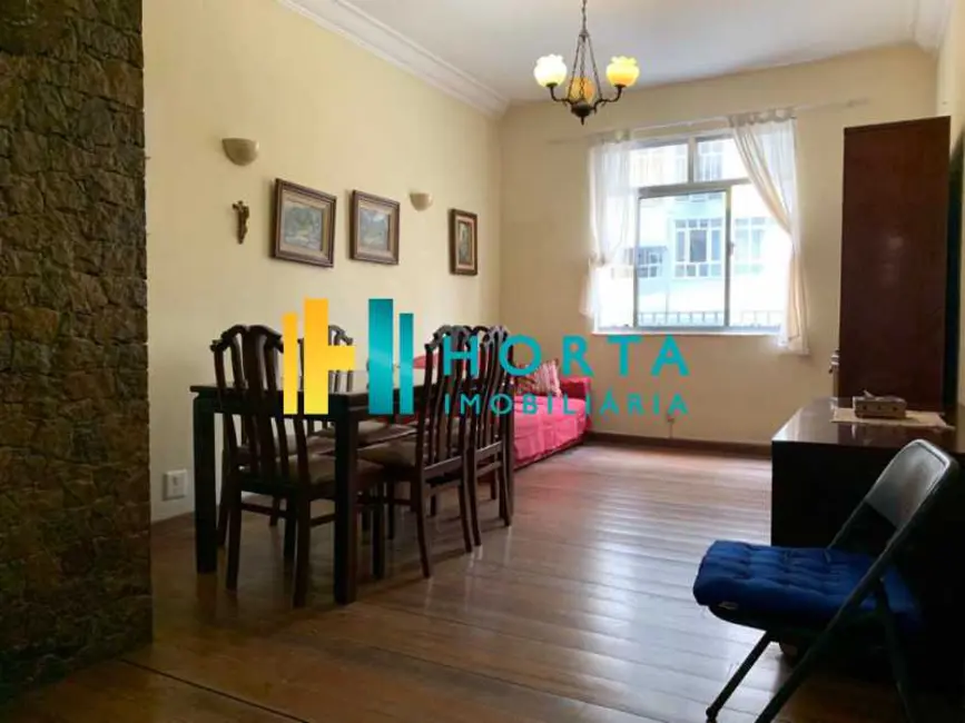 Foto 2 de Apartamento com 2 quartos à venda, 90m2 em Rio De Janeiro - RJ