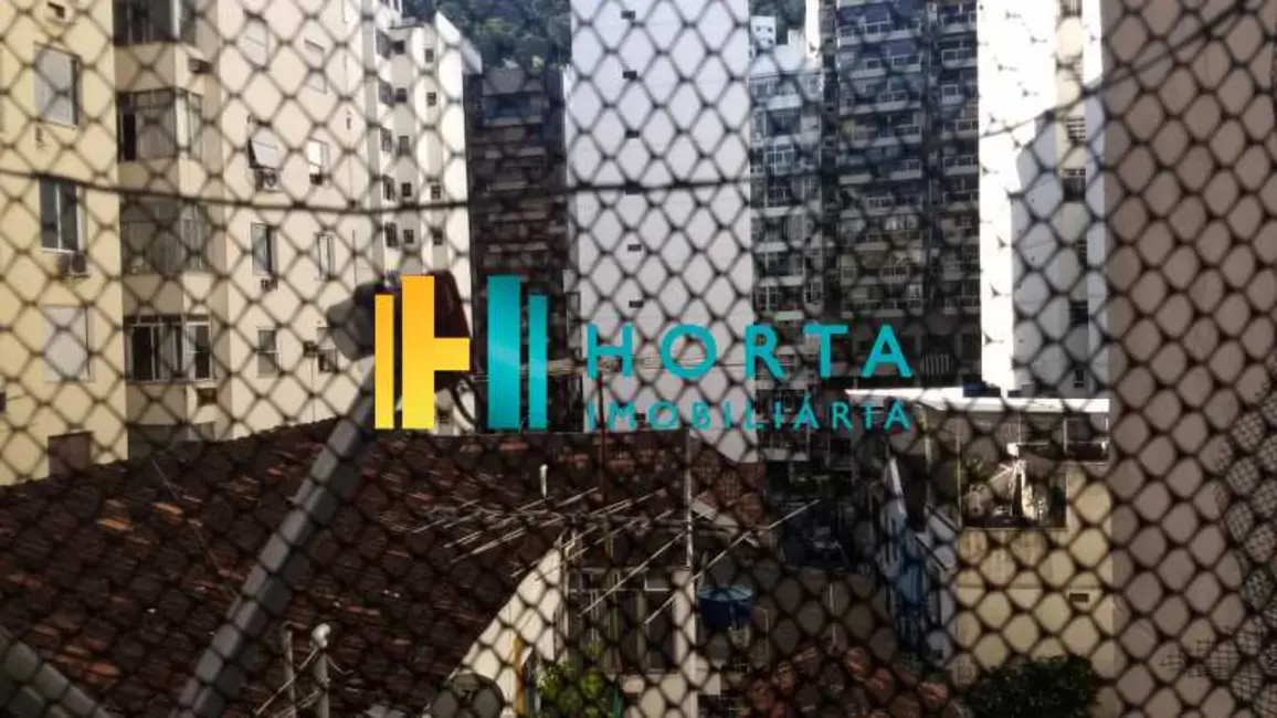 Foto 3 de Apartamento com 2 quartos à venda, 65m2 em Rio De Janeiro - RJ