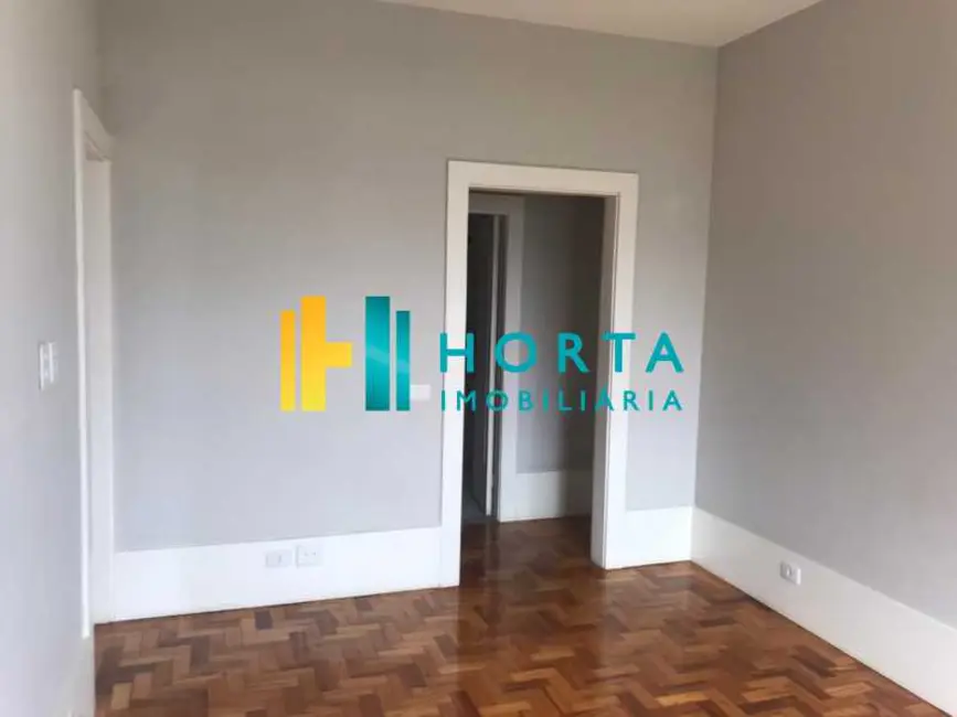 Apartamento com 2 quartos à venda, 75m2 em Rio De Janeiro - RJ - imagem 2 Foto 2 de Apartamento com 2 quartos à venda, 75m2 em Rio De Janeiro - RJ