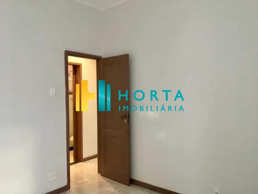 Apartamento com 2 quartos à venda, 48m2 em Rio De Janeiro - RJ - imagem 5 Foto 5 de Apartamento com 2 quartos à venda, 48m2 em Rio De Janeiro - RJ