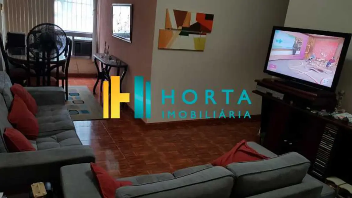 Foto 2 de Apartamento com 2 quartos à venda, 65m2 em Rio De Janeiro - RJ