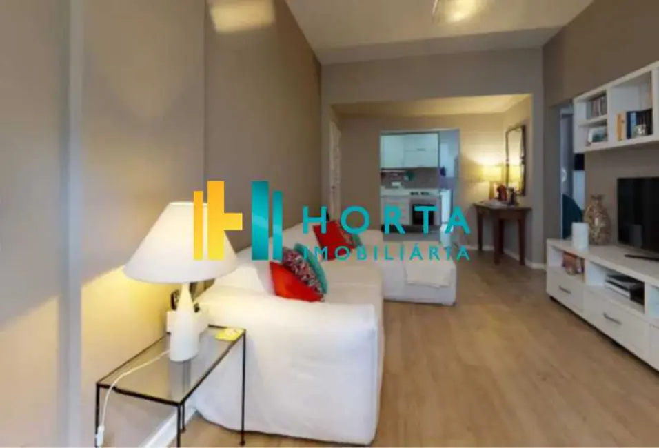 Foto 3 de Apartamento com 2 quartos à venda, 70m2 em Rio De Janeiro - RJ