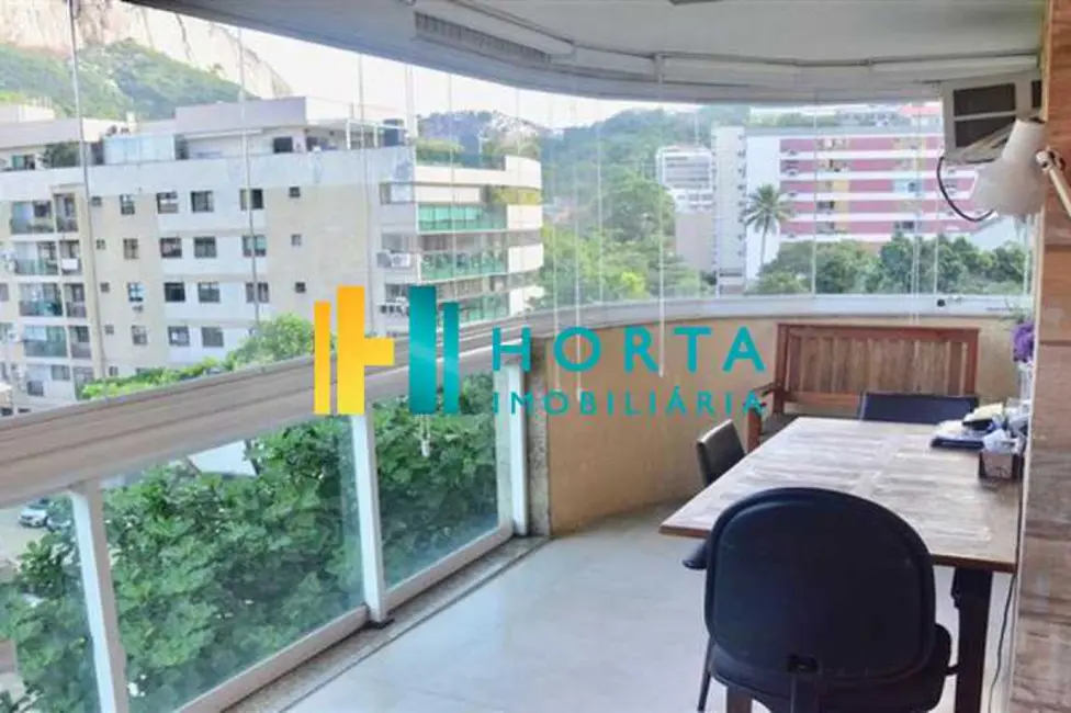 Foto 2 de Apartamento com 2 quartos à venda, 83m2 em Rio De Janeiro - RJ