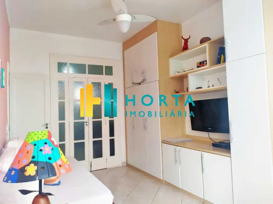 Foto 7 de Apartamento com 2 quartos à venda, 60m2 em Rio De Janeiro - RJ