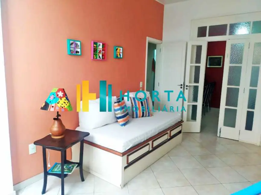 Foto 5 de Apartamento com 2 quartos à venda, 60m2 em Rio De Janeiro - RJ