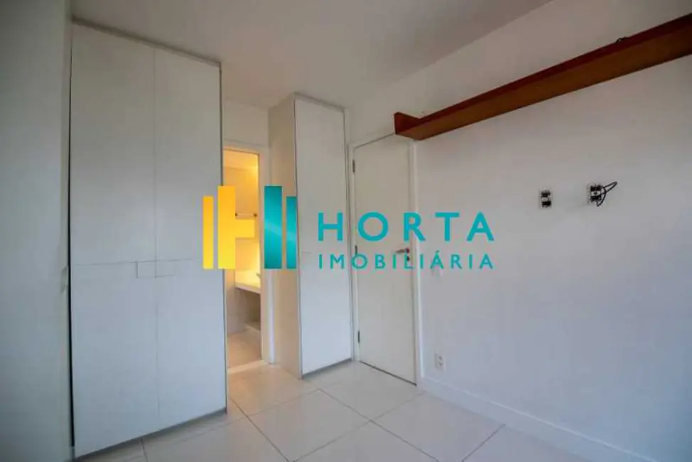 Apartamento com 2 quartos à venda, 94m2 em Rio De Janeiro - RJ - imagem 8 Foto 8 de Apartamento com 2 quartos à venda, 94m2 em Rio De Janeiro - RJ