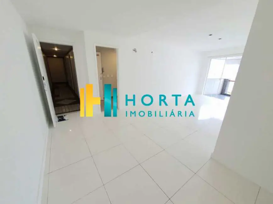 Apartamento com 2 quartos à venda, 94m2 em Rio De Janeiro - RJ - imagem 4 Foto 4 de Apartamento com 2 quartos à venda, 94m2 em Rio De Janeiro - RJ