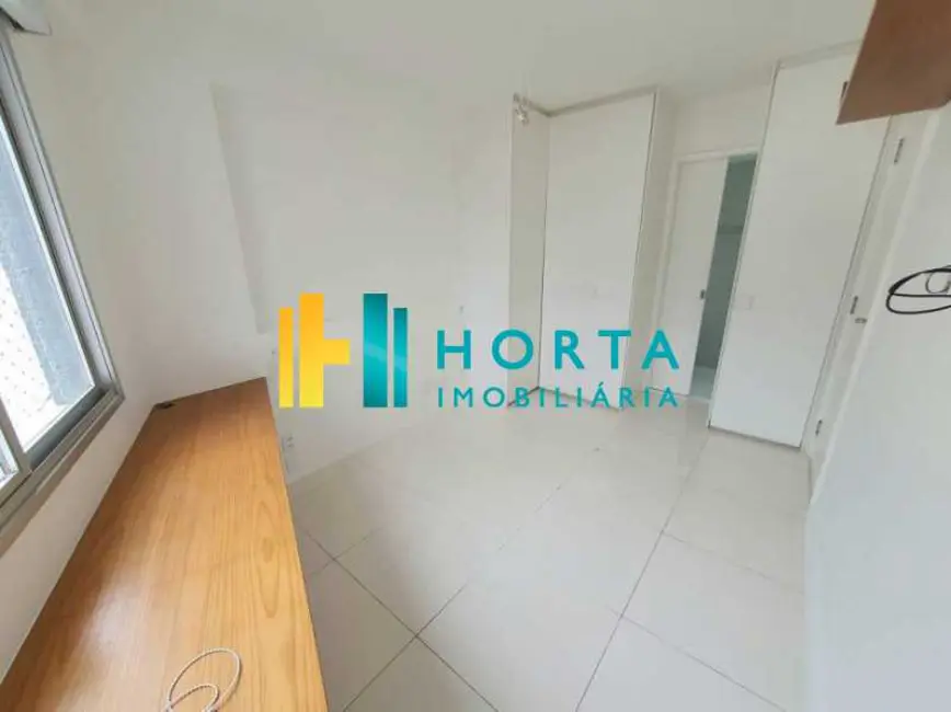 Apartamento com 2 quartos à venda, 94m2 em Rio De Janeiro - RJ - imagem 6 Foto 6 de Apartamento com 2 quartos à venda, 94m2 em Rio De Janeiro - RJ