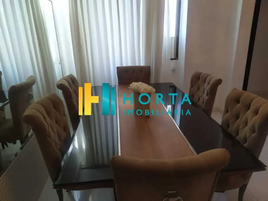 Foto 3 de Apartamento com 2 quartos à venda, 72m2 em Rio De Janeiro - RJ