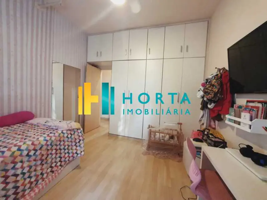 Foto 7 de Apartamento com 3 quartos à venda, 145m2 em Rio De Janeiro - RJ