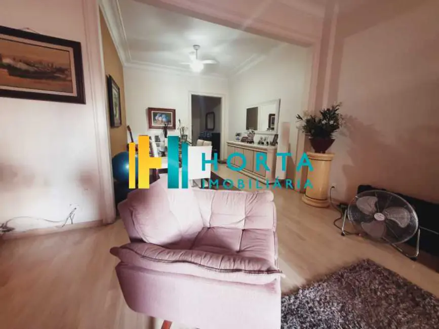 Foto 2 de Apartamento com 3 quartos à venda, 145m2 em Rio De Janeiro - RJ