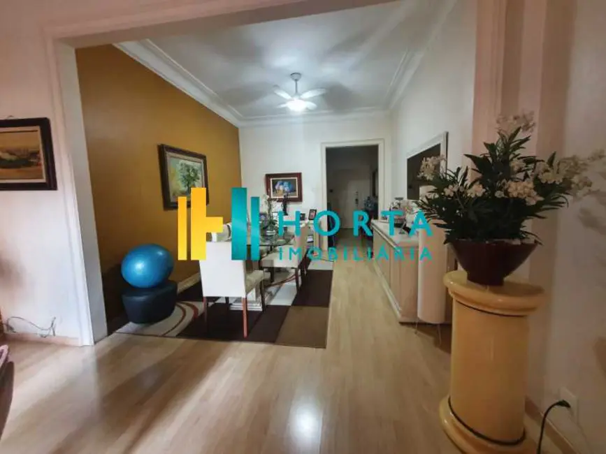 Foto 1 de Apartamento com 3 quartos à venda, 145m2 em Rio De Janeiro - RJ