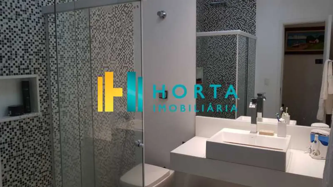 Foto 8 de Apartamento com 3 quartos à venda, 150m2 em Rio De Janeiro - RJ