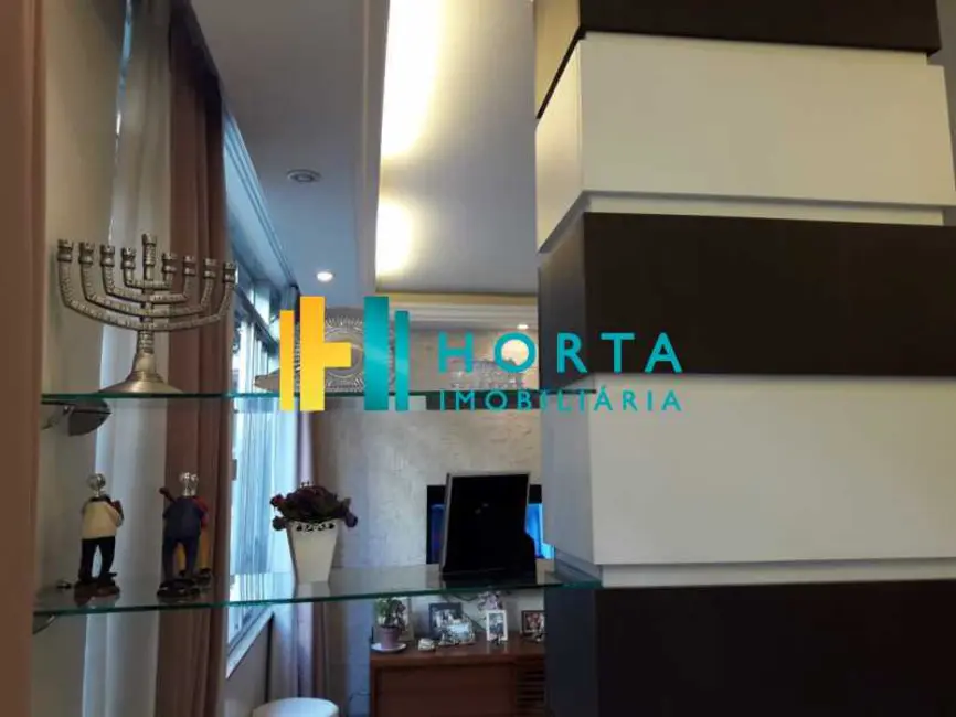 Foto 3 de Apartamento com 3 quartos à venda, 140m2 em Rio De Janeiro - RJ