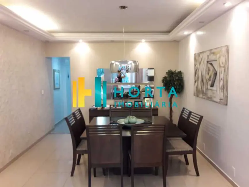 Foto 2 de Apartamento com 3 quartos à venda, 140m2 em Rio De Janeiro - RJ