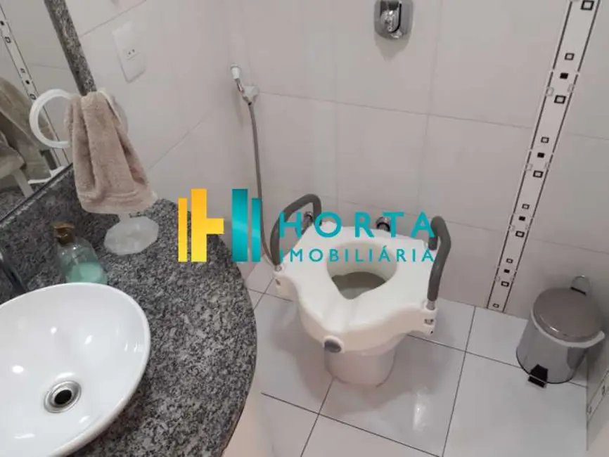 Foto 8 de Apartamento com 3 quartos à venda, 140m2 em Rio De Janeiro - RJ