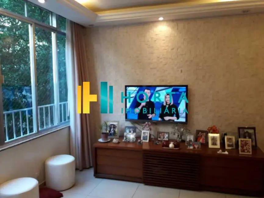 Foto 4 de Apartamento com 3 quartos à venda, 140m2 em Rio De Janeiro - RJ