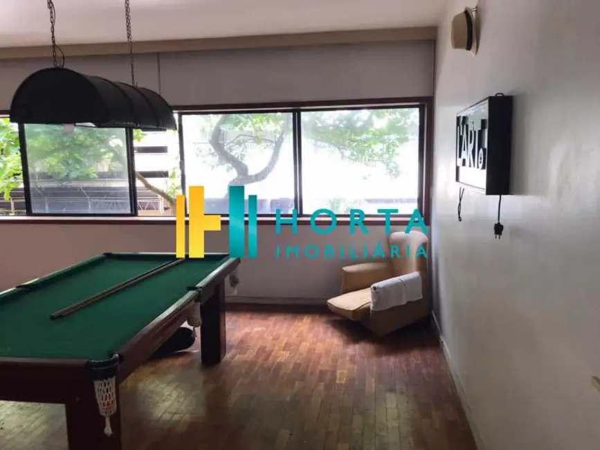 Apartamento com 3 quartos à venda, 204m2 em Rio De Janeiro - RJ - imagem 2 Foto 2 de Apartamento com 3 quartos à venda, 204m2 em Rio De Janeiro - RJ