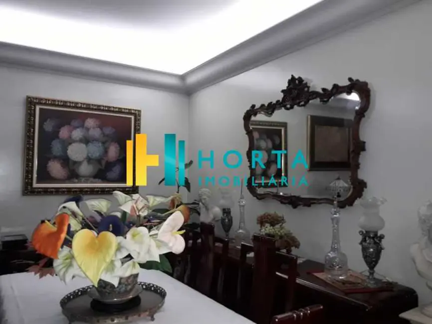 Foto 2 de Apartamento com 3 quartos à venda, 238m2 em Rio De Janeiro - RJ