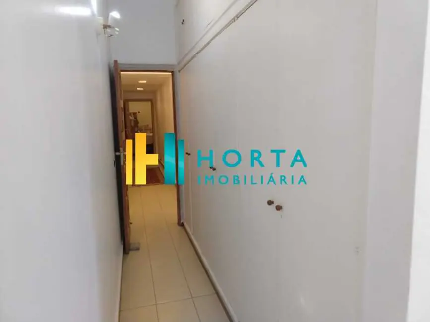 Foto 2 de Apartamento com 3 quartos à venda, 180m2 em Rio De Janeiro - RJ