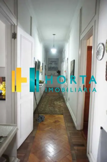 Foto 8 de Apartamento com 3 quartos à venda, 250m2 em Rio De Janeiro - RJ