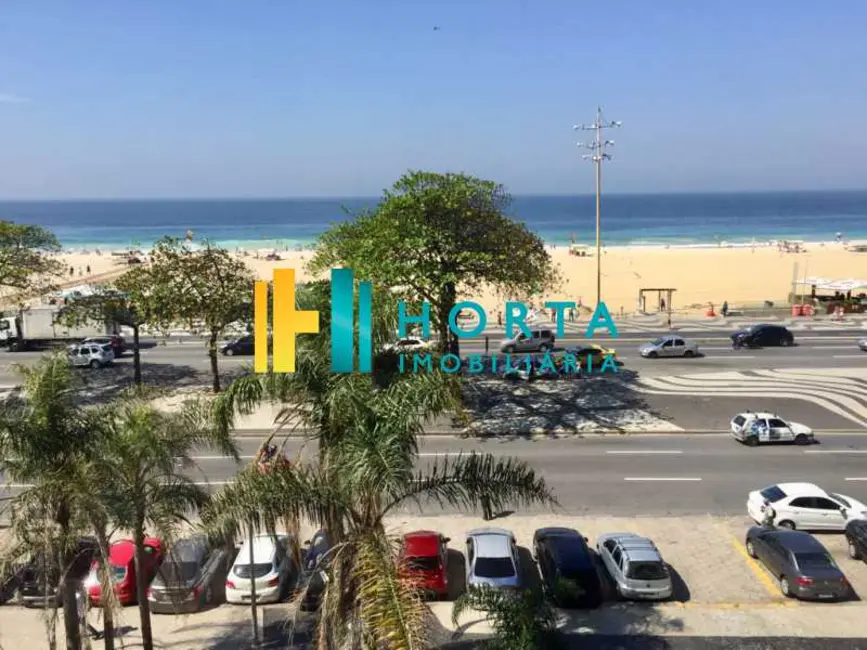 Foto 2 de Apartamento com 3 quartos à venda, 200m2 em Rio De Janeiro - RJ