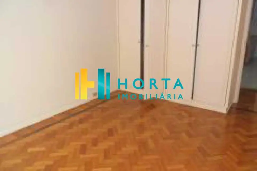 Apartamento com 3 quartos à venda, 170m2 em Rio De Janeiro - RJ - imagem 9 Foto 9 de Apartamento com 3 quartos à venda, 170m2 em Rio De Janeiro - RJ