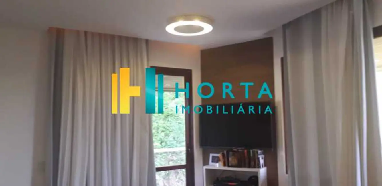 Foto 8 de Apartamento com 3 quartos à venda, 135m2 em Rio De Janeiro - RJ