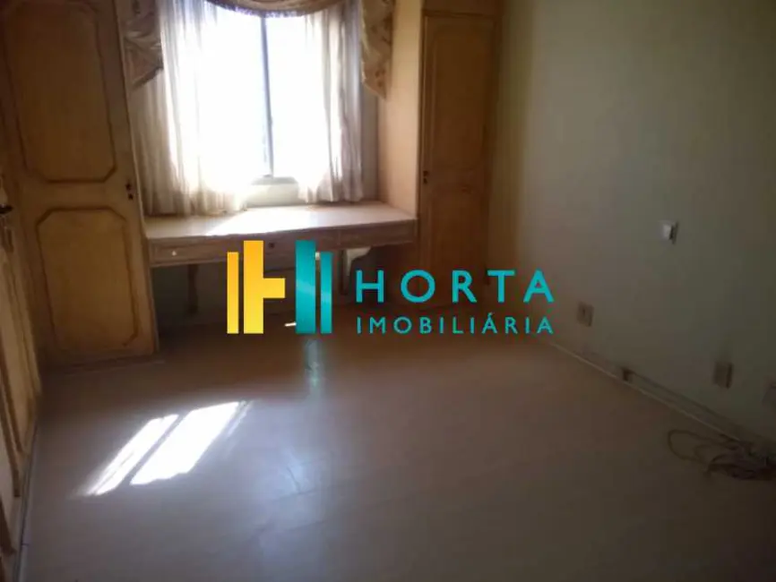 Foto 9 de Apartamento com 3 quartos à venda, 160m2 em Rio De Janeiro - RJ