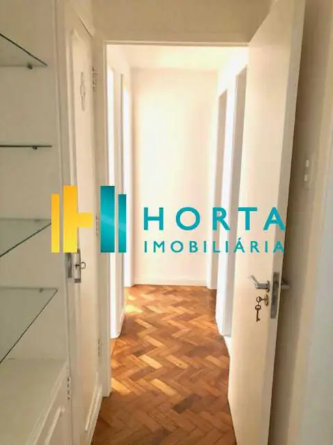 Apartamento com 3 quartos à venda, 115m2 em Rio De Janeiro - RJ - imagem 8 Foto 8 de Apartamento com 3 quartos à venda, 115m2 em Rio De Janeiro - RJ