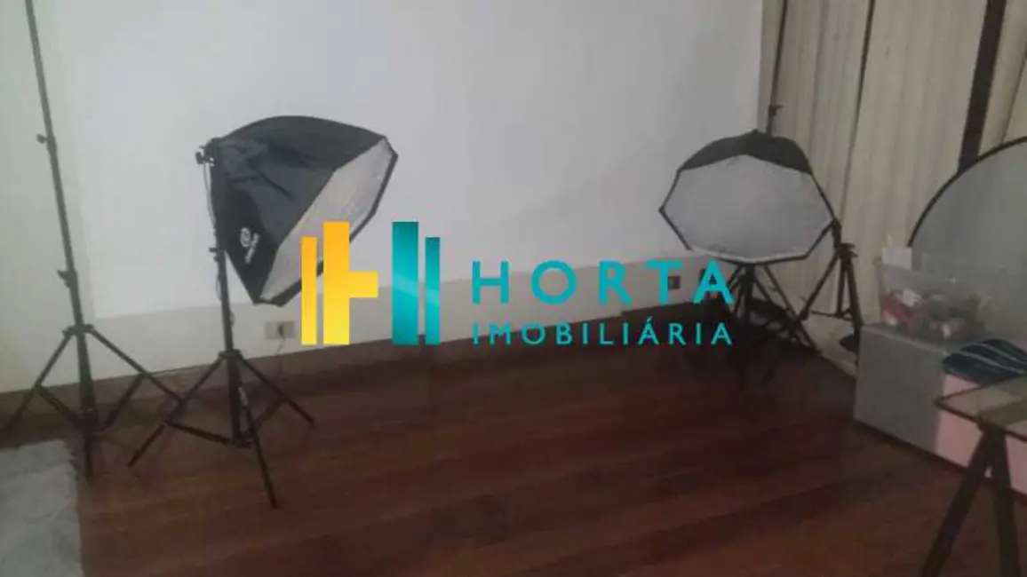 Foto 4 de Apartamento com 3 quartos à venda, 212m2 em Rio De Janeiro - RJ